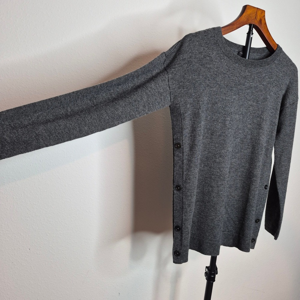 Talbots Petites Gray Lambswool Blend Button Side Crewneck Sweater Size P - Picture 2 of 8